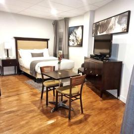 Cozy Sweet Studio #1, 10 minutes to D.T. Ottawa, hotelli kohteessa Gatineau