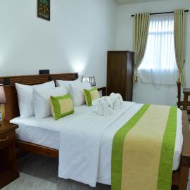 L S Lanka Hotel Dambulla