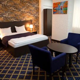 Kristal Inn Hotel