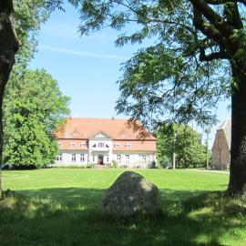 Landhotel Gut Zarrentin, hotel en Gransebieth