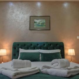 INEX GRANDE LUX, hotel en Negotin