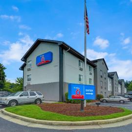 Studio 6 Duluth GA Near Gas South District, hotel en Duluth