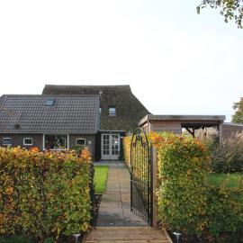 Vakantiehuis Bed en Breakfast in de Tuin, хотел в Beilen