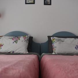 Niki Apartments
