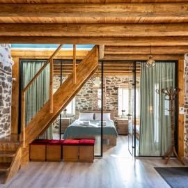 StoneVillaMouzaki Luxury Mansion