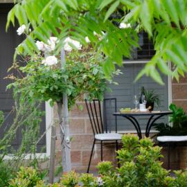 Bartletts Corner - Private Peaceful Studio, hotel sa Orange