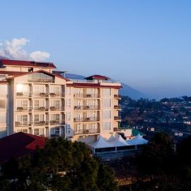 Best Western Plus Revanta Mcleod Ganj, hotel v destinaci Dharamsala