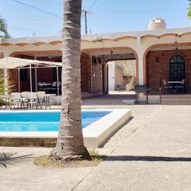 Villas del monteón, hotelli kohteessa Monteón