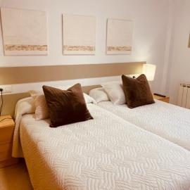 Apartamentos Alcañiz, Blanca, hotel ad Alcañiz