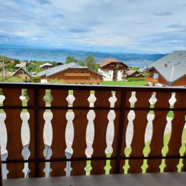 Le Rhodo, hotel u gradu 'Thollon'