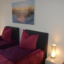 FeWo-Airport, hotel sa Blankenfelde