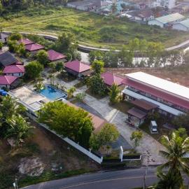 Nature Line Resort, khách sạn ở Khanom
