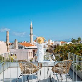 Neratze Hammam Suites โรงแรมในเรธิมโนทาวน์