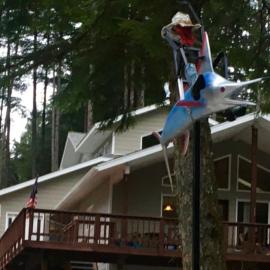 Biker's Bungalow - Near Mendenhall Glacier and Auke Bay Offering DISCOUNT ON TOURS!, khách sạn ở Mendenhaven