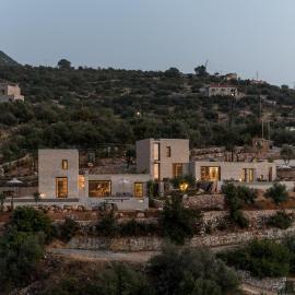 Monolithoi Villas