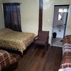 Montano Camping & Hostel