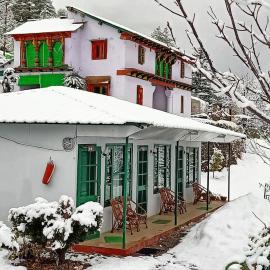 Himalayan High, Auli, By Himalayan Eco Lodges, hotel di Joshīmath
