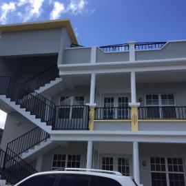 Yvonna House