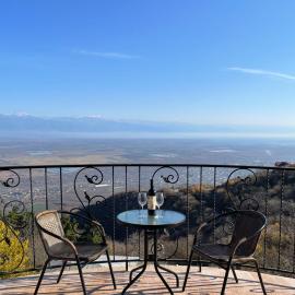 Guest House Kusika: Siğnaği şehrinde bir otel