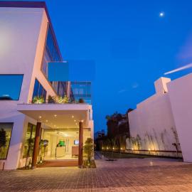 The Imperial Poonam Hotel, מלון בפגווארה