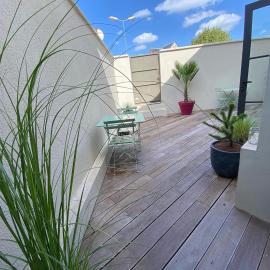 Au 10 Bed & Breakfast, hotel sa Luisant