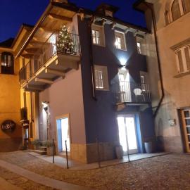 appartamenti e camere Hippy Chic, hotel in Domodossola