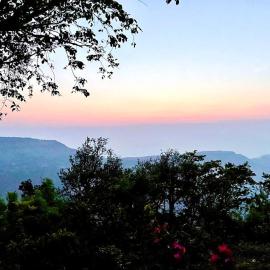 The Byke Retreat - Laxmi Resort - Pan India Pure Veg Hotel Chain, hotel in Matheran
