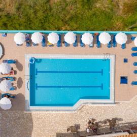 Pothos Hotel Alykes, hotel v mestu Alykes