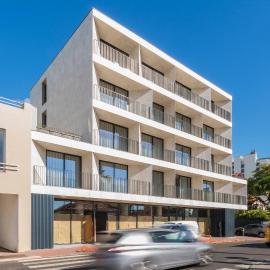 Monumental Plaza by Petit Hotels