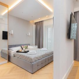 Mennica Residence - City Center Apartments by Noclegi Renters