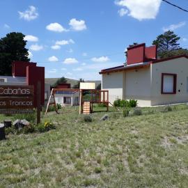 Cabañas Los Troncos, hotel in Sierra de la Ventana