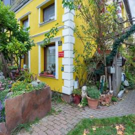 Charmante Ferienwohnung in Wismar mit Garten