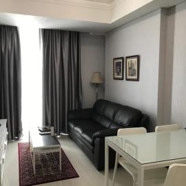 Luxury 2 BR Condo at Casa Grande Residence - Kasablanka Mall, hotel a Giacarta