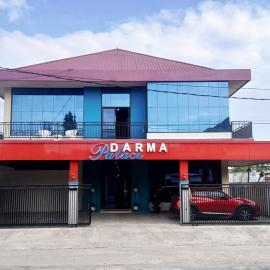 Darma Palace Syariah, hotel a Padang
