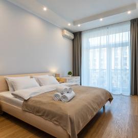 Khreschatyk. Independence Sq. 2 BR