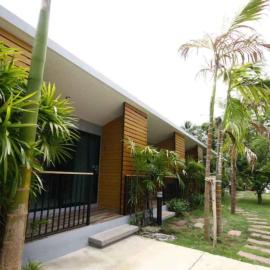 Phumi Resort, hotell i Thalang