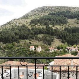 Kristi's Homes - "Beautiful Dome" in Dimitsana, hotel u gradu Dimicana