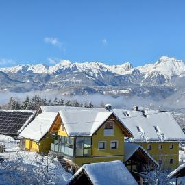 Apartments Tubej, hotel en Bohinj