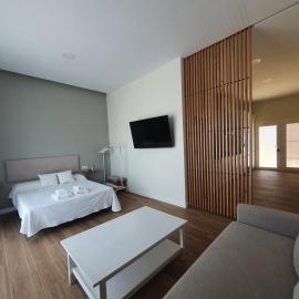 REDONDELA APARTMENTS - Bedroom, Bathroom & Kitchen