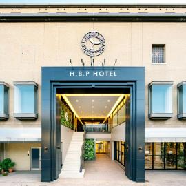 H.B.P HOTEL, hotel em Osaka