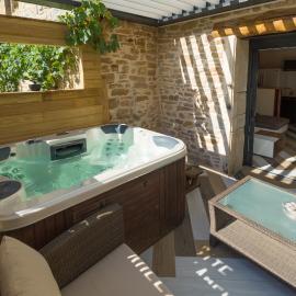 Gîtes d'Amelyann, hotell i Panossas