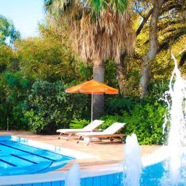 Marita's Apartments, hotel a Agia Marina Nea Kydonias
