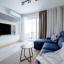 Chic 2BR Apartment, Ideal Location by Buena Vista, hotel in Taʼ Xbiex