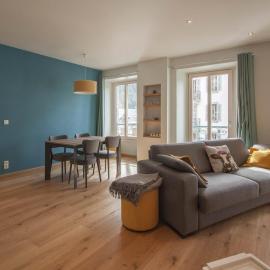 Les Aiguilles- Town centre luxury 2 bedroom apartment, hotel in Chamonix