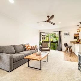 Kona Mansions#302