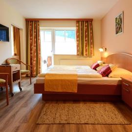 Gasthaus-Landhotel Traunstein, ξενοδοχείο στο Abtenau
