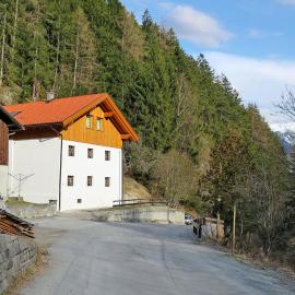 Holiday Home Jagdhaus Strengen by Interhome, hotel a Oberriefen