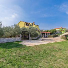 Apartment Meden by Interhome, hotel en Galižana