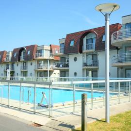 Apartment Cannes 208 with balcony by Interhome, hotel u gradu 'Bredene'