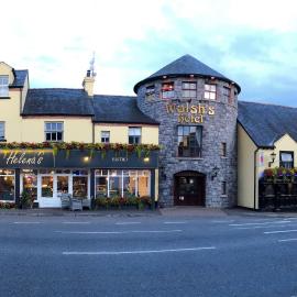 Walsh's Hotel and Apartments, hotel di Maghera